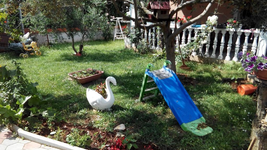 Holiday Home Marsan Pula Exterior foto